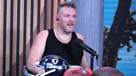 Pat McAfee, ESPN agree to deal for ex.